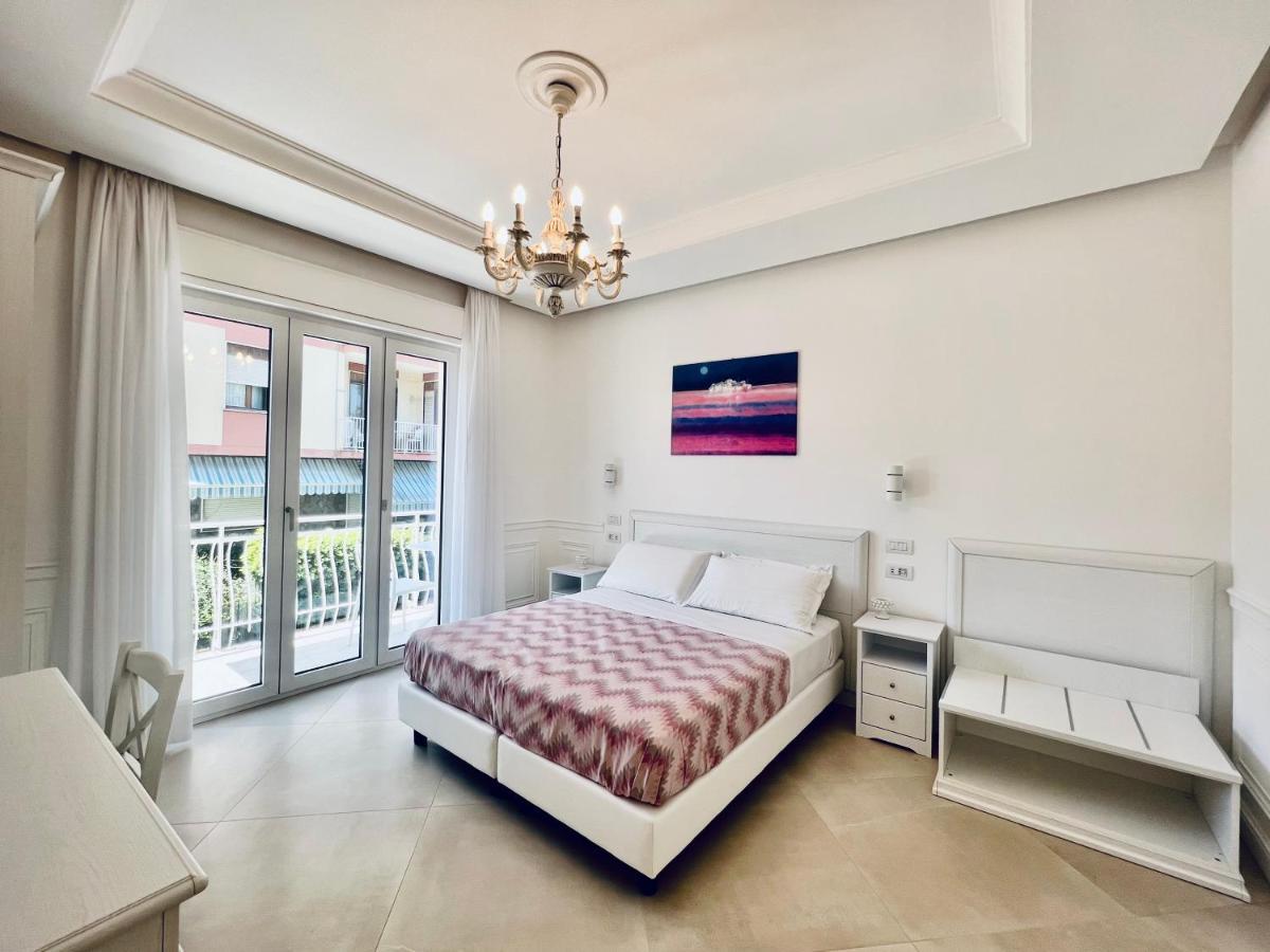 Palazzo Mauro Sorrento Luxury Rooms Extérieur photo